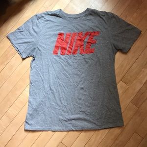 Nike Tee